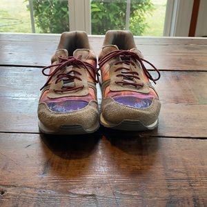 Women’s Athletic Sneakers in Brown with Multicolor Accents